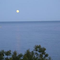 à la pleine lune, les pêcheurs patientent